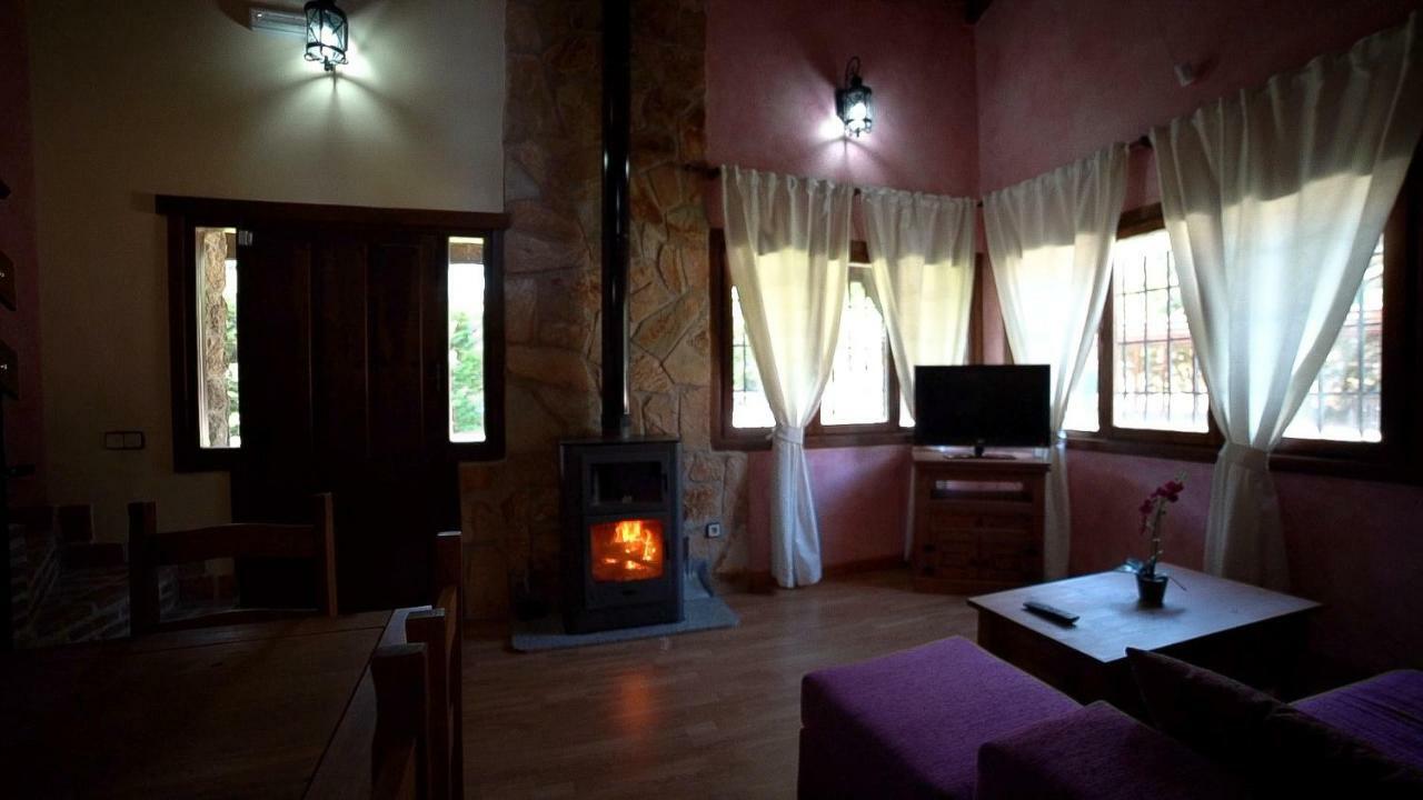 Maison d'hôtes Esencia De Gredos à Ramacastanas Extérieur photo