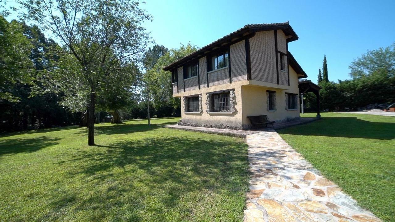 Maison d'hôtes Esencia De Gredos à Ramacastanas Extérieur photo
